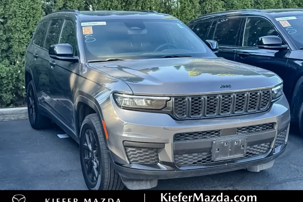 2024 Jeep Grand Cherokee Altitude photo 1