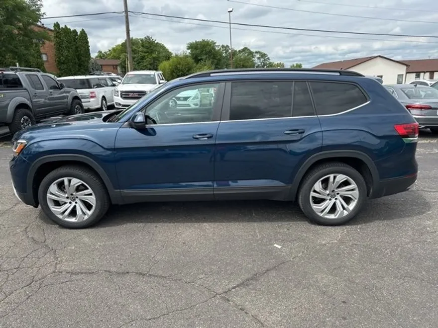 2023 Volkswagen Atlas V6 SE Technology photo 1