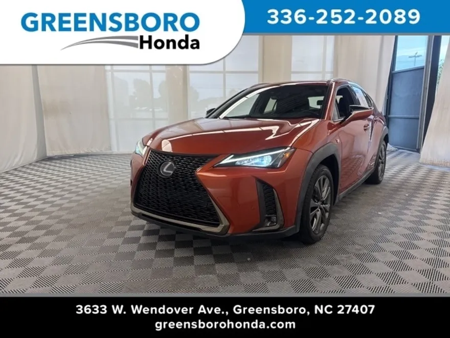 2019 Lexus UX 250h F SPORT photo 1