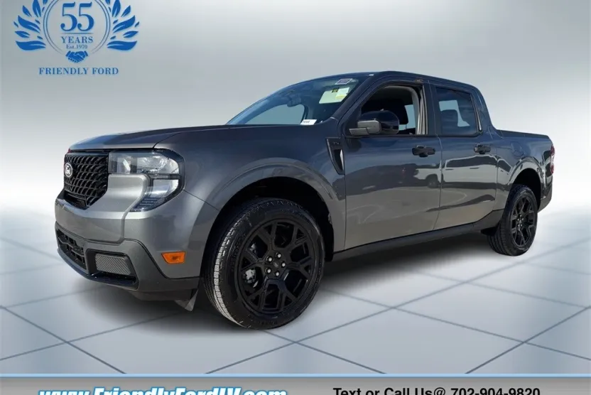 2025 Ford Maverick XLT photo 1