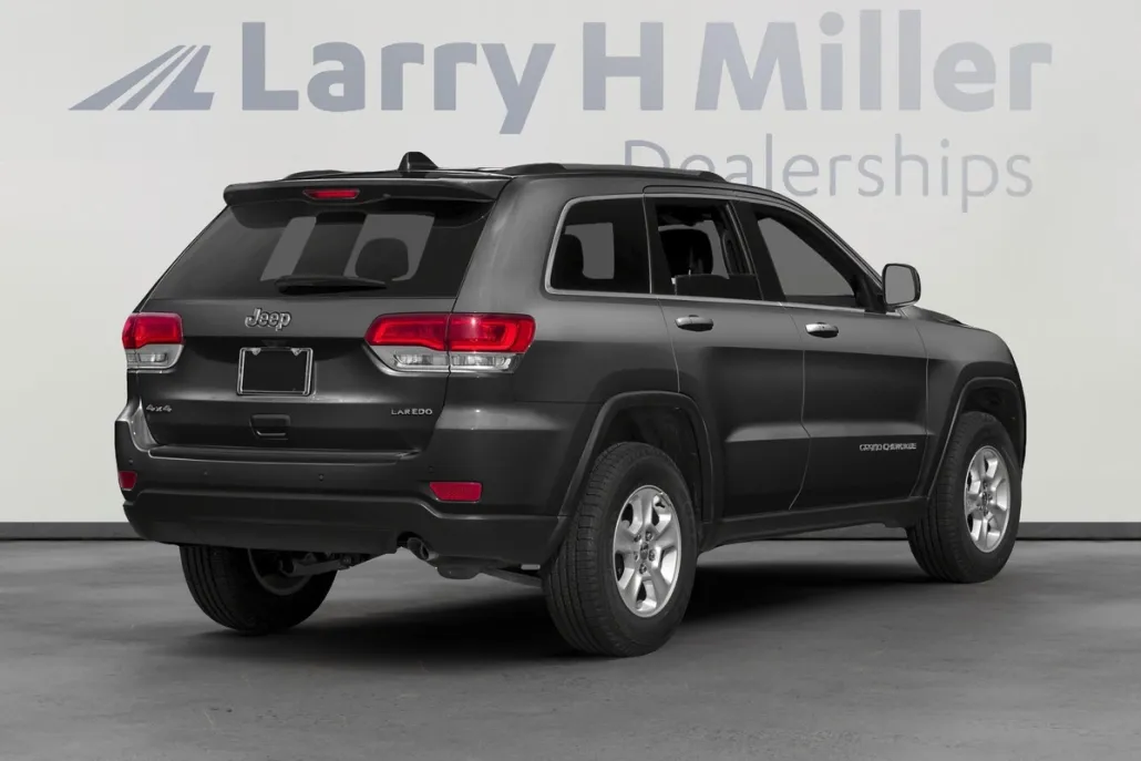 2015 Jeep Grand Cherokee Laredo photo 1