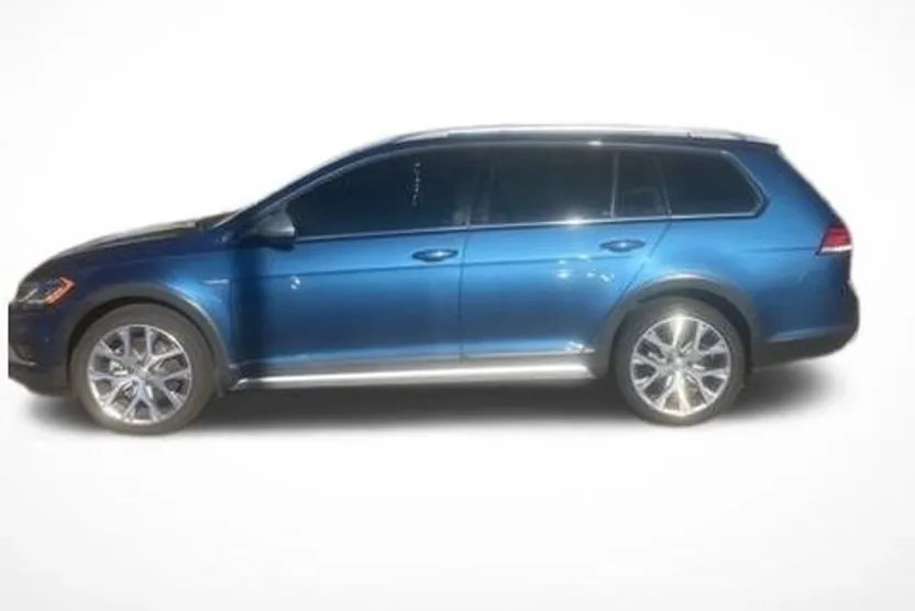 2019 Volkswagen Golf Alltrack TSI SEL photo 1