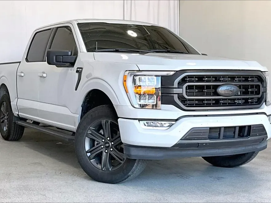 2023 Ford F-150 XLT photo 1