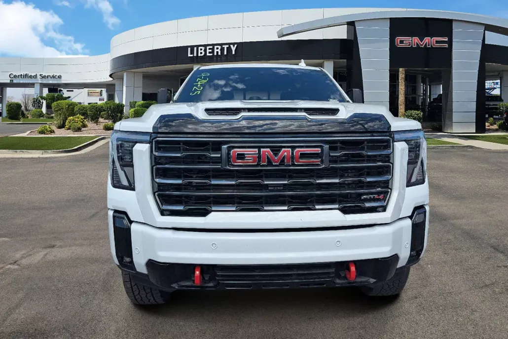 2025 Gmc Sierra HD AT4 photo 1