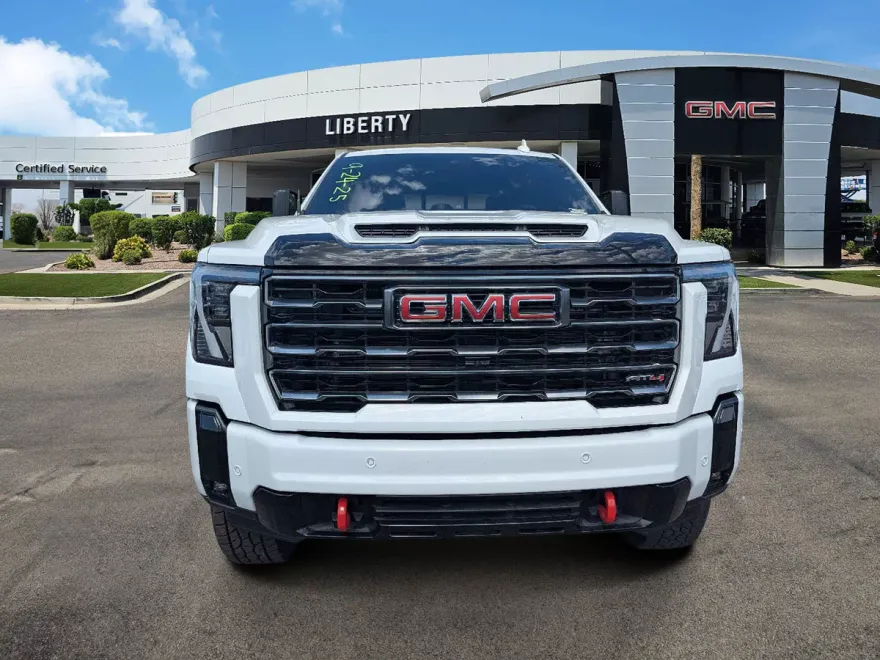 2025 Gmc Sierra HD AT4 photo 1