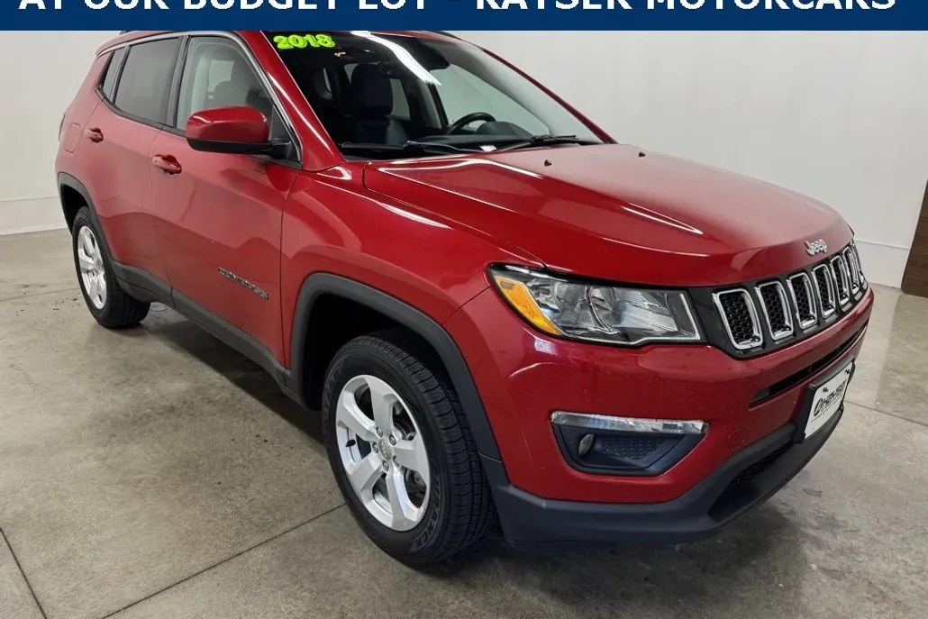 2018 Jeep Compass Latitude photo 1