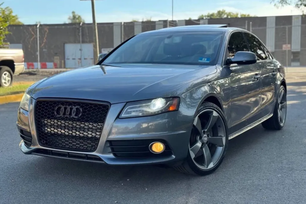 2012 Audi A4 2.0T Premium Plus photo 1