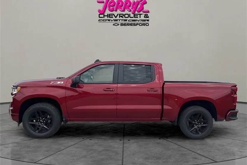 2025 Chevrolet Silverado 1500 RST photo 1