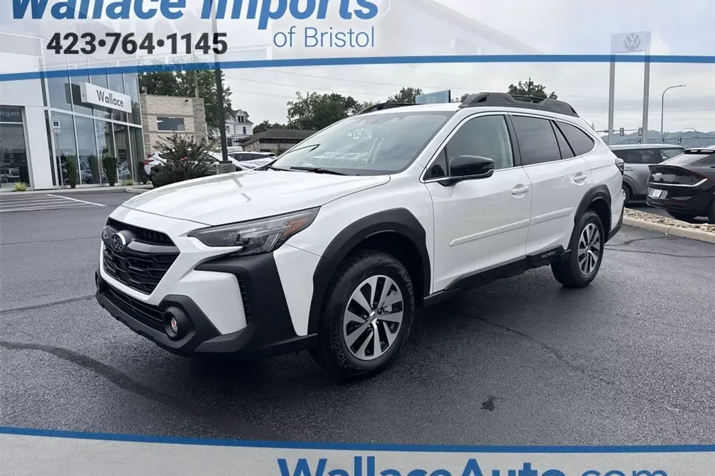 2025 Subaru Outback Premium photo 1