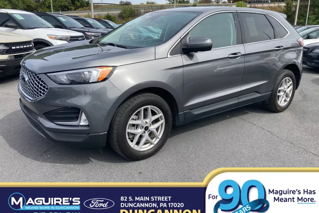 2023 Ford Edge SEL photo 1
