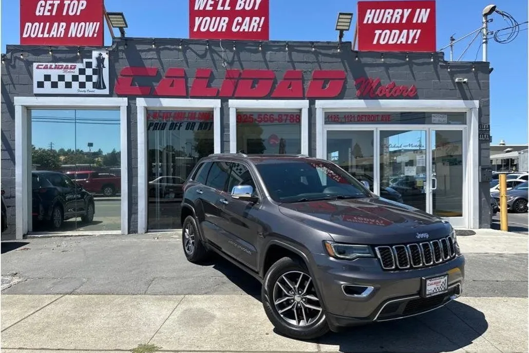 2017 Jeep Grand Cherokee Limited photo 1