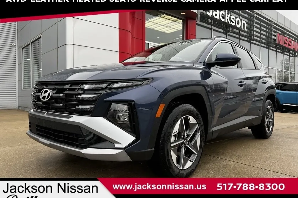 2025 Hyundai Tucson SEL photo 1
