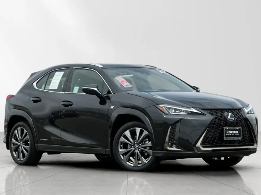 2022 Lexus UX 250h F SPORT photo 1