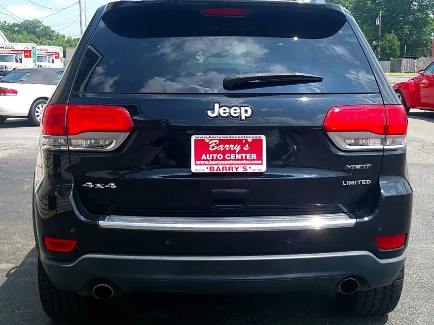 2017 Jeep Grand Cherokee Limited photo 1