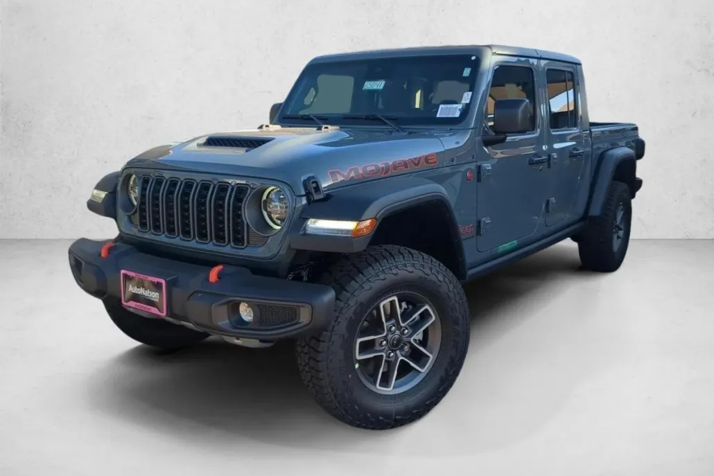 2025 Jeep Gladiator Mojave photo 1