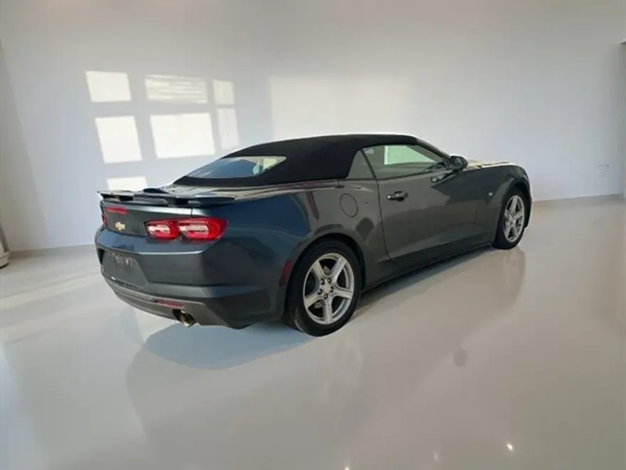 2020 Chevrolet Camaro 1LT photo 1