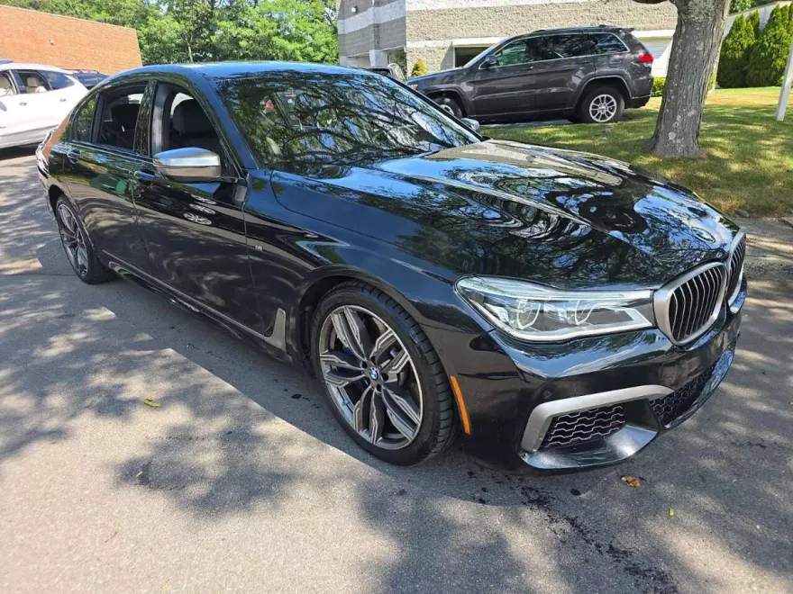 2018 Bmw M760i xDrive Sedan photo 1