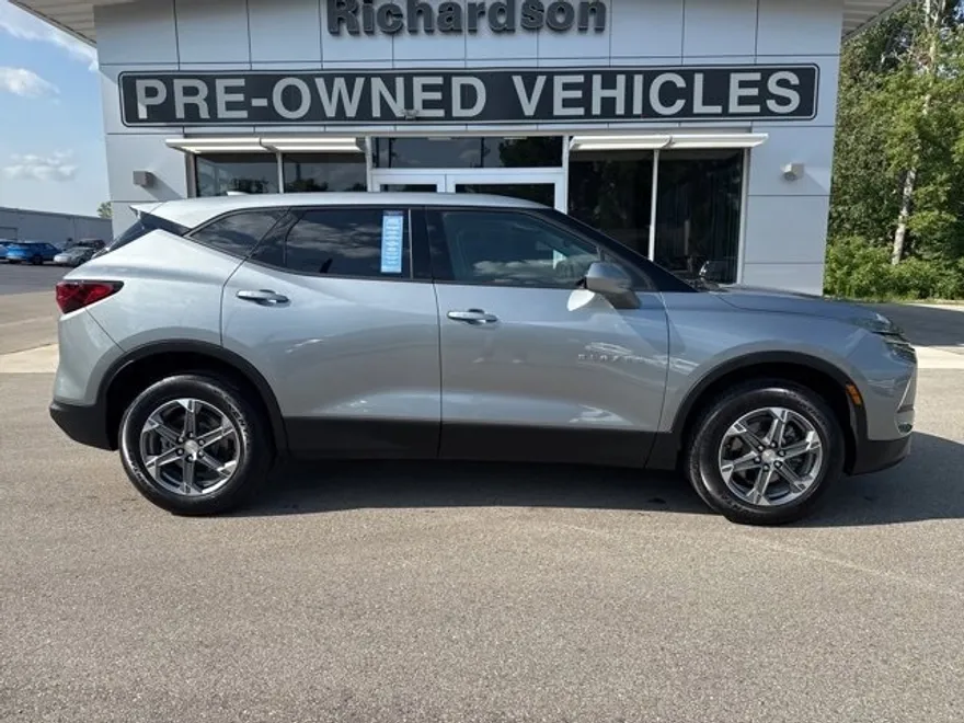 2024 Chevrolet Blazer 2LT photo 1