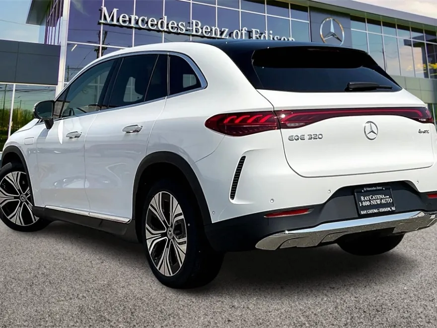 2026 Mercedes Benz EQE SUV 4MATIC photo 1
