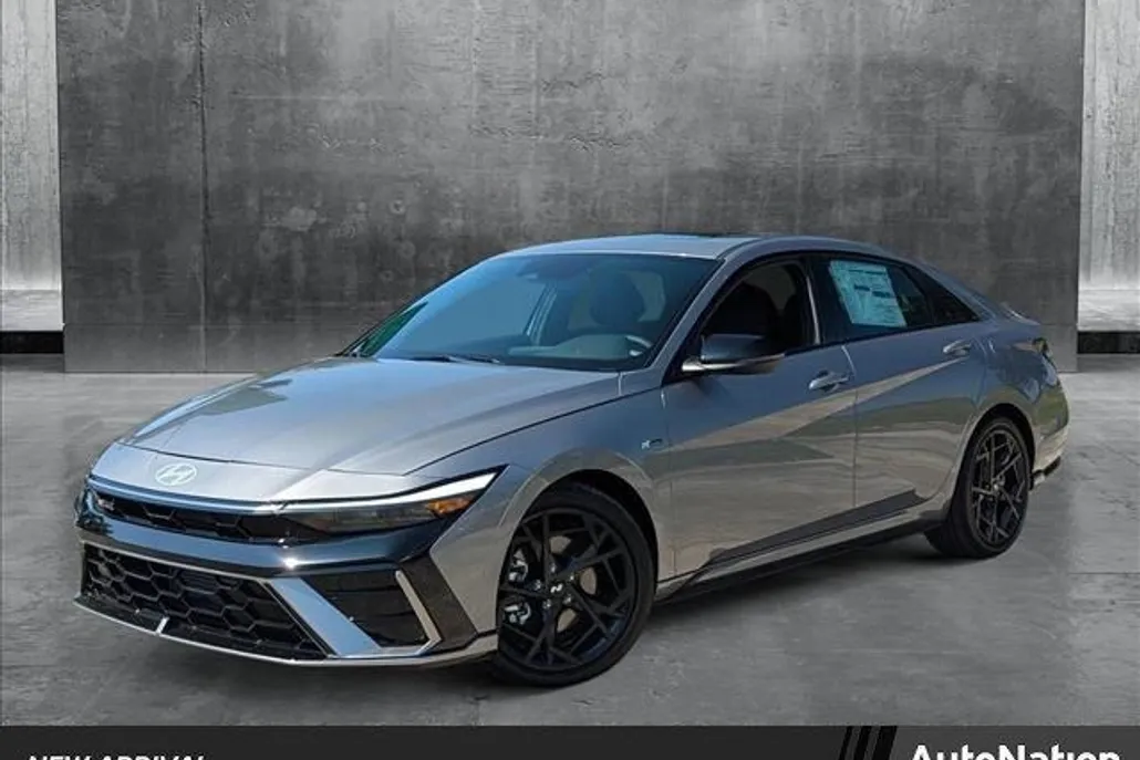 2025 Hyundai Elantra N Line photo 1