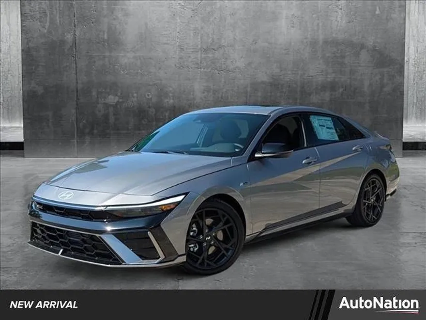 2025 Hyundai Elantra N Line photo 1