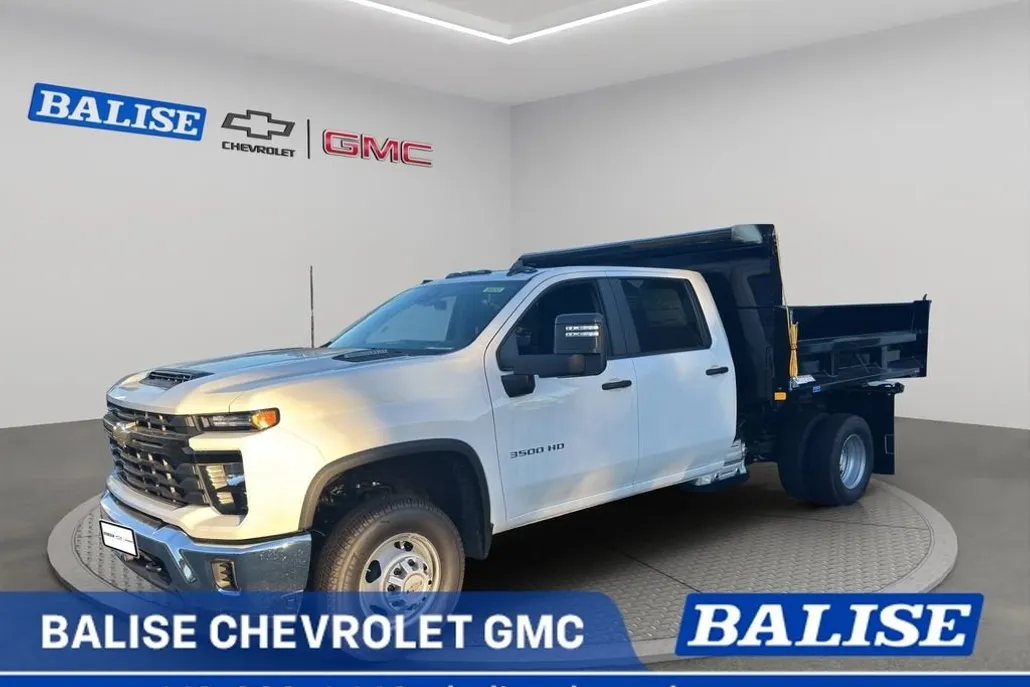 2025 Chevrolet Silverado 3500HD Work Truck photo 1