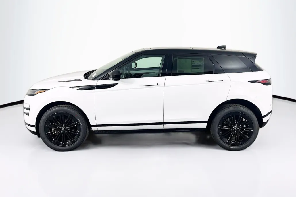 2025 Land Rover Range Rover Evoque Dynamic SE photo 1