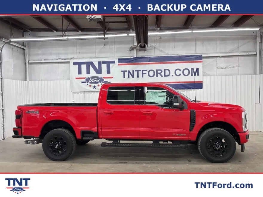 2025 Ford F-250 Lariat photo 1
