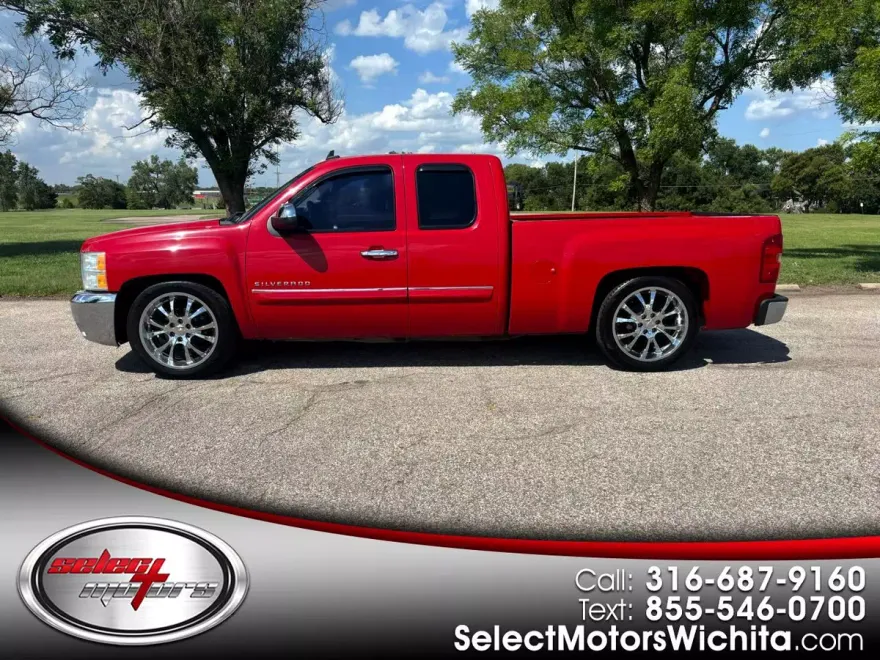 2013 Chevrolet Silverado 1500 LT photo 1