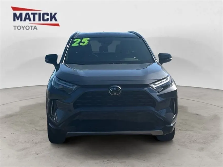 2025 Toyota RAV4 Hybrid XSE photo 1