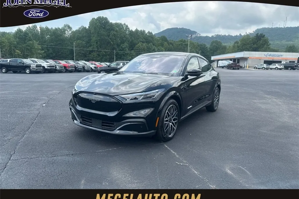 2025 Ford Mustang Mach-E Premium photo 1