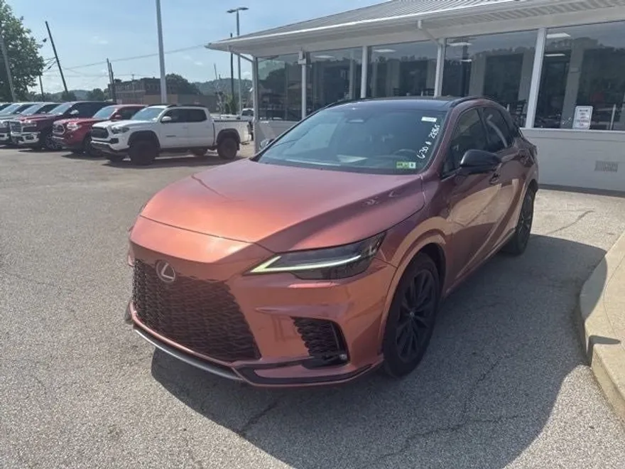 2023 Lexus RX 500h F SPORT Performance photo 1
