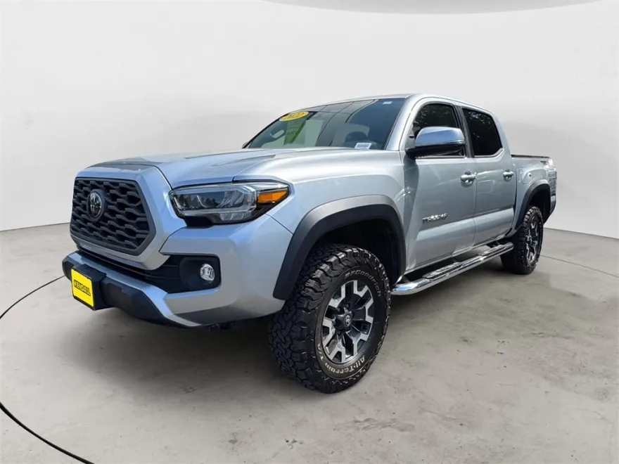 2022 Toyota Tacoma TRD Off-Road photo 1