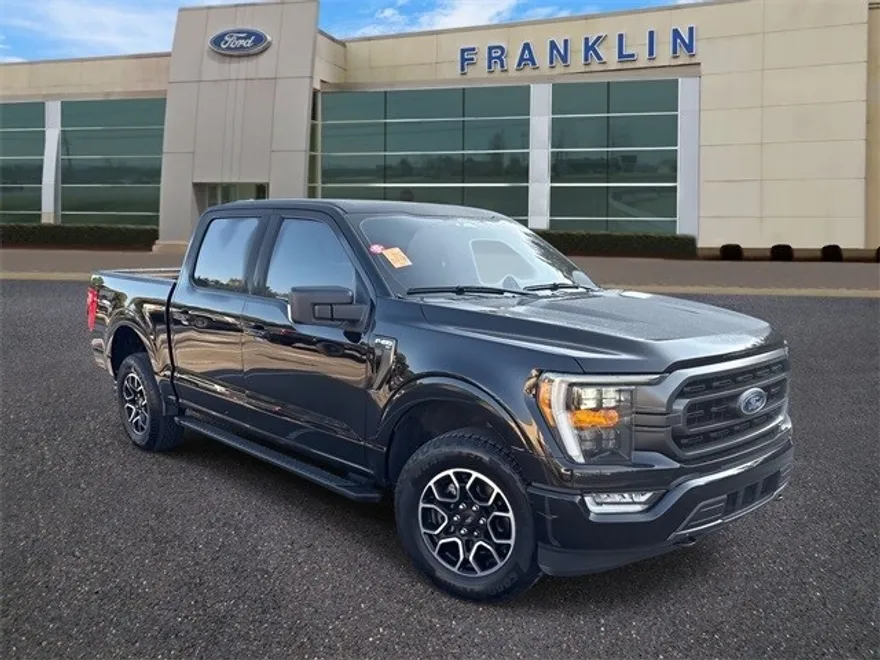 2022 Ford F-150 XLT photo 1
