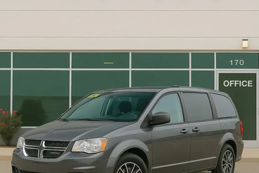 2019 Dodge Grand Caravan SE photo 1