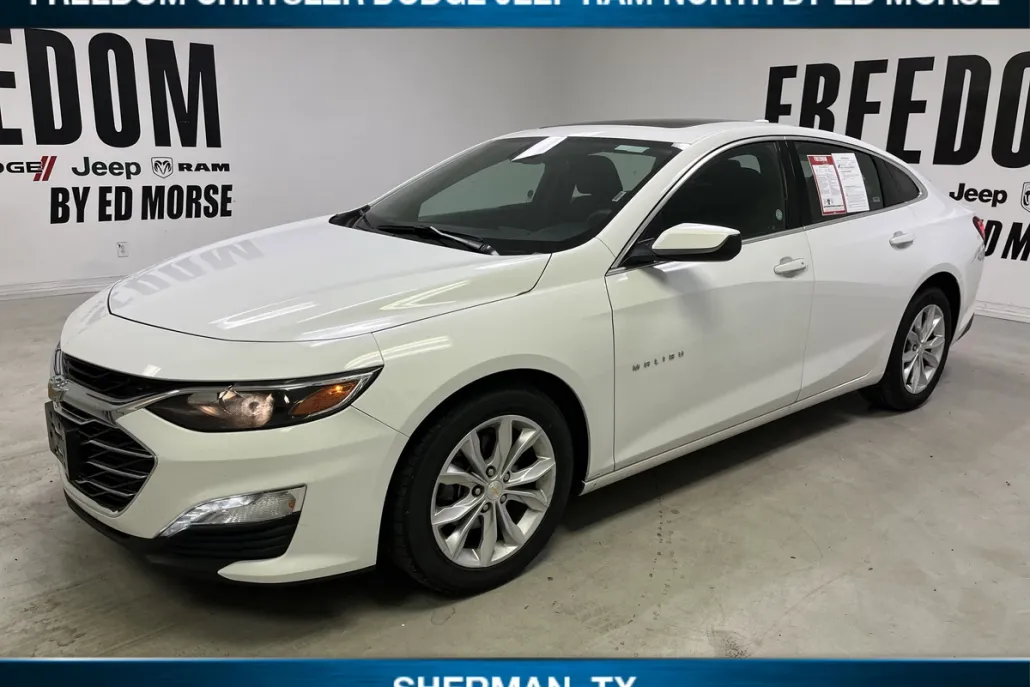2024 Chevrolet Malibu 1LT photo 1