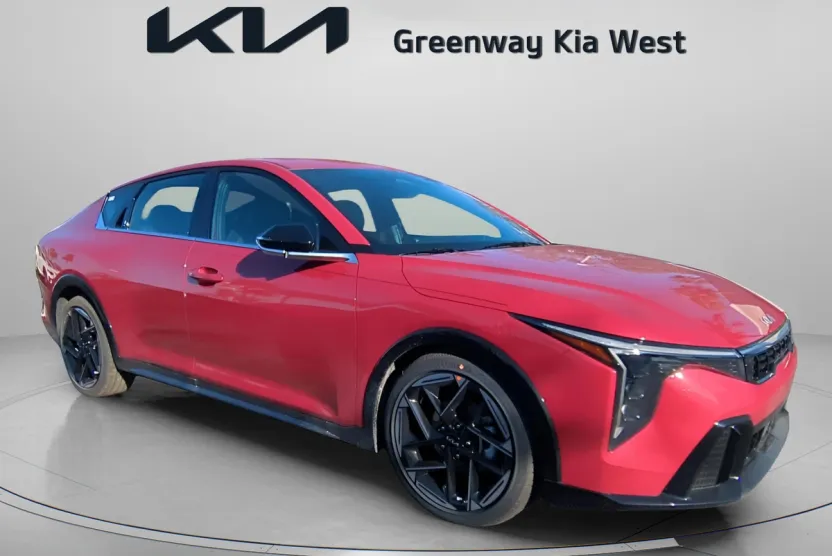 2025 Kia K4 GT-Line photo 1
