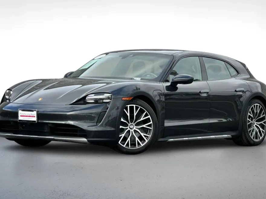 2023 Porsche Taycan 4 Cross Turismo photo 1