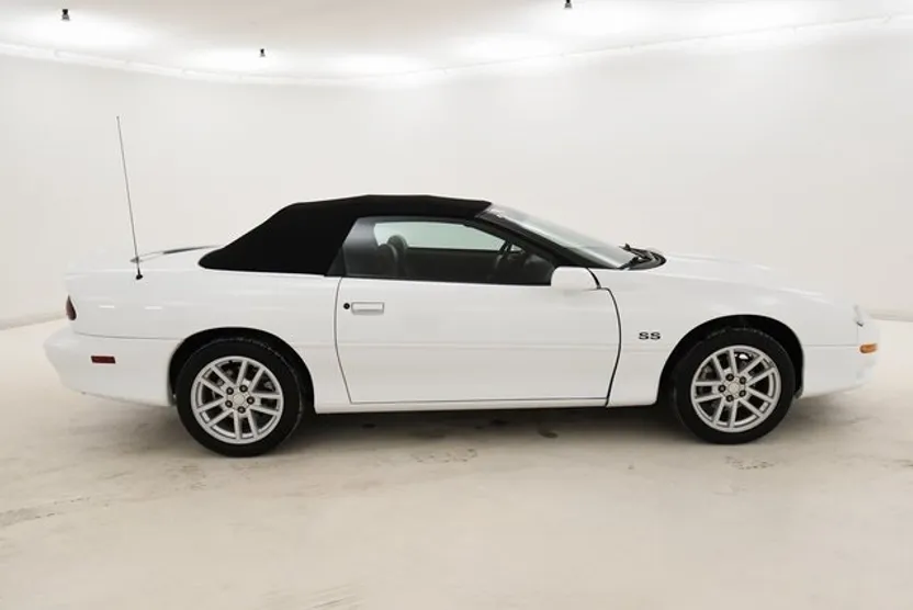 2000 Chevrolet Camaro Z28 photo 1