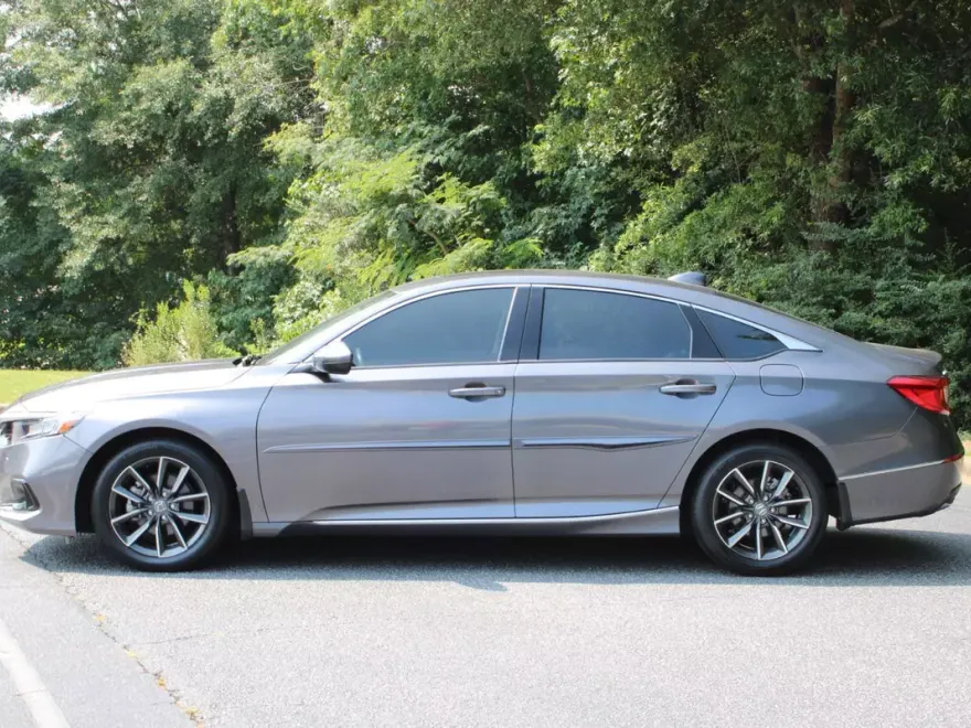 2022 Honda Accord EX-L 1.5T photo 1