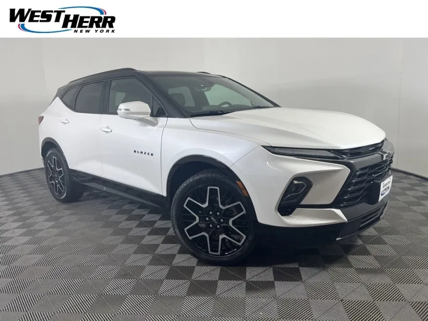 2024 Chevrolet Blazer RS photo 1
