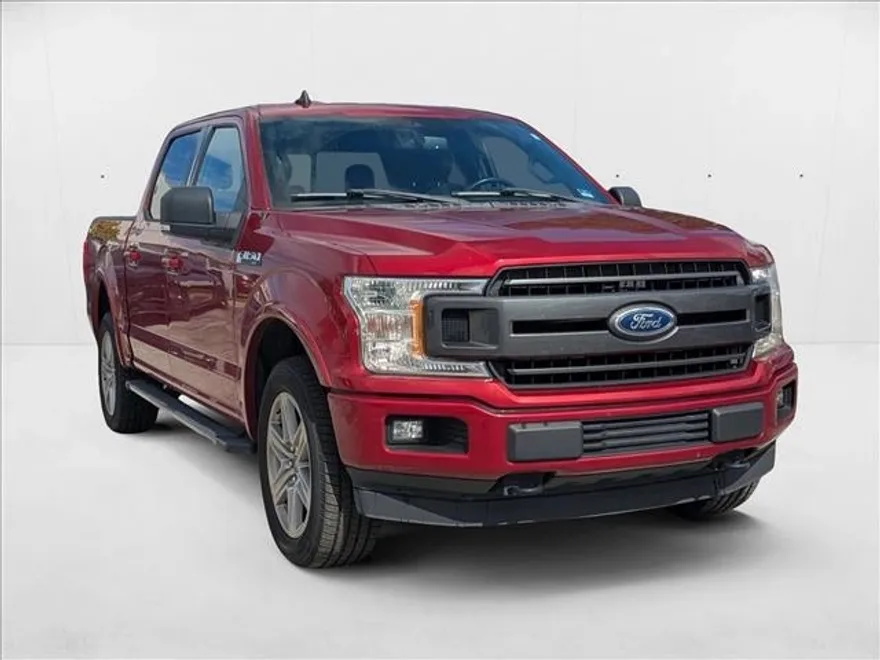 2019 Ford F-150 XLT photo 1