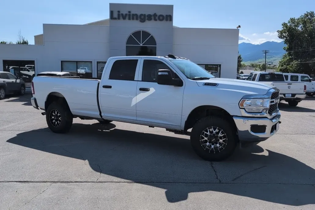 2024 Ram 2500 Tradesman photo 1