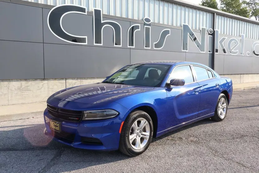 2022 Dodge Charger SXT photo 1