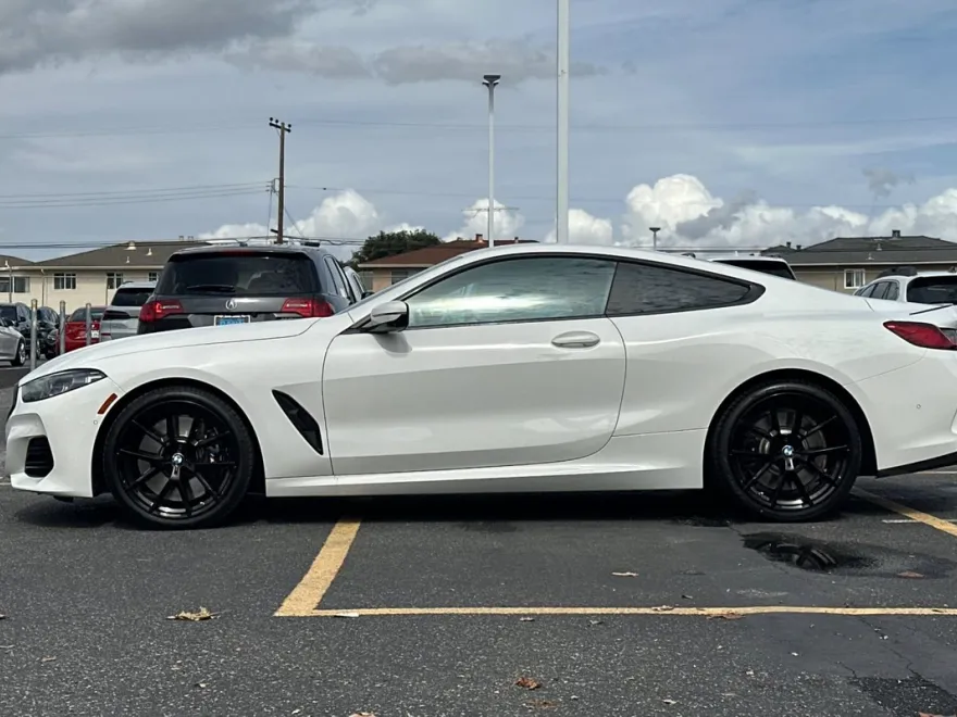 2023 Bmw 840i Coupe photo 2