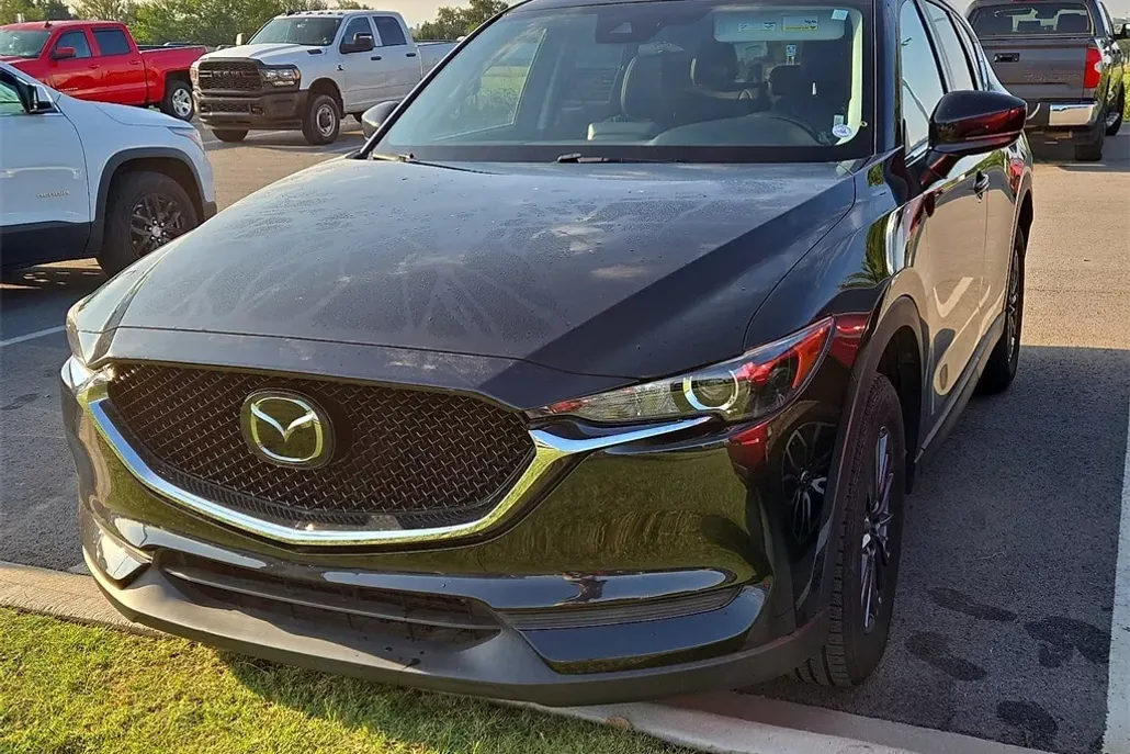 2020 Mazda CX-5 Touring photo 1