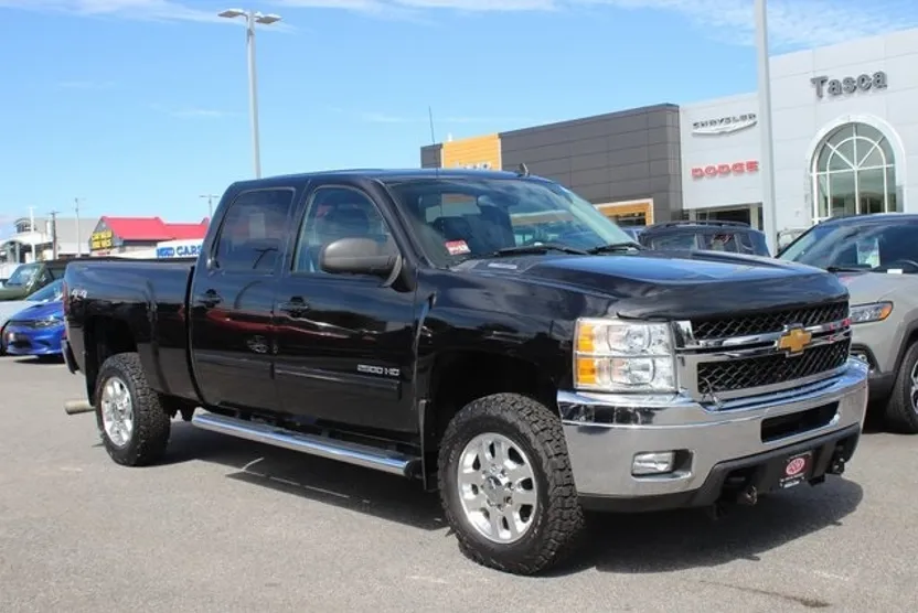 2013 Chevrolet Silverado LTZ photo 1