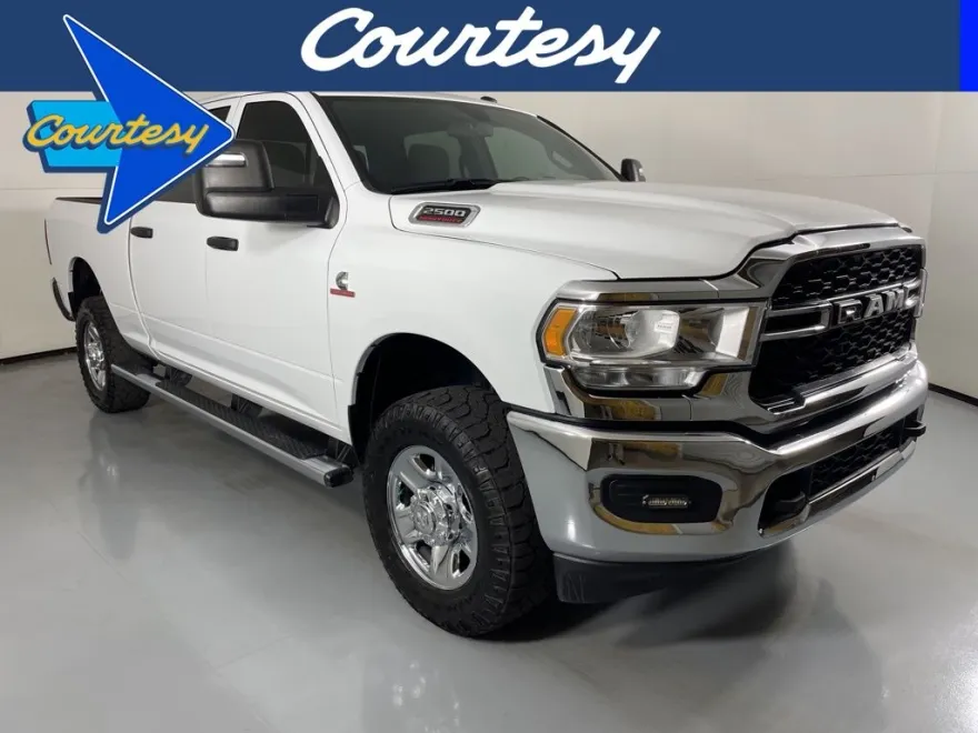 2023 Ram 2500 Tradesman photo 1