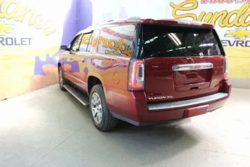 2018 Gmc Yukon XL Denali photo 3