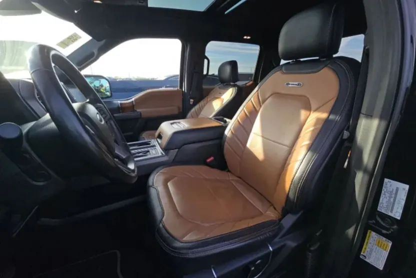 2017 Ford F-150 photo 1